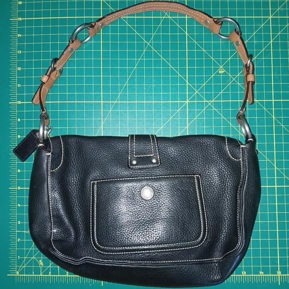 EUC Coach black and brown pebbled leather handbag - Picture 2 of 13